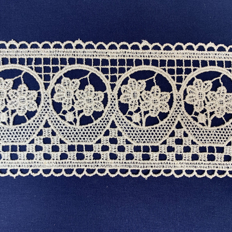 Zenoni & ColombiPizzo macramè 1961 da 10 cm