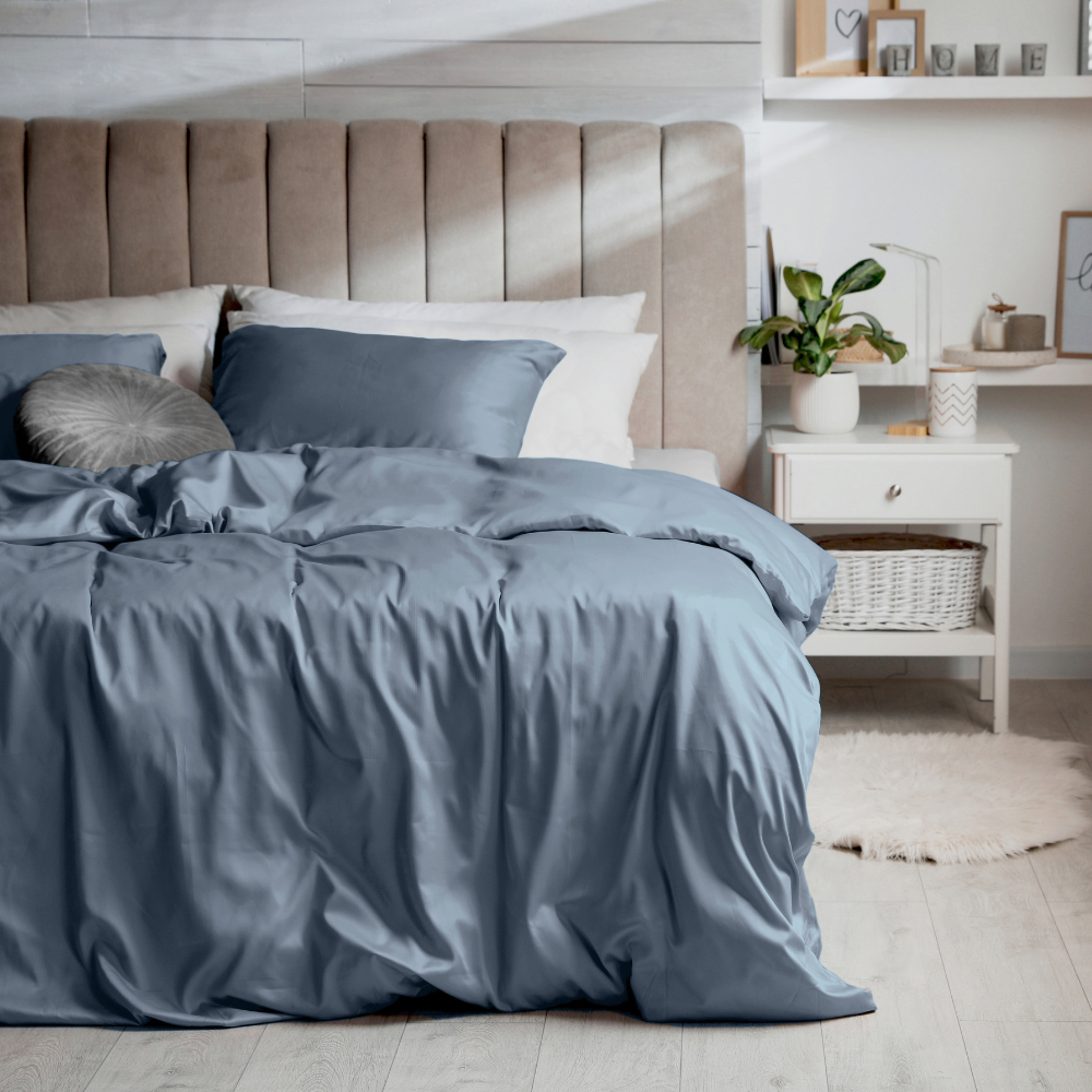 Duvet cover in 100% Air Force Cotton Satin with Pillowcases