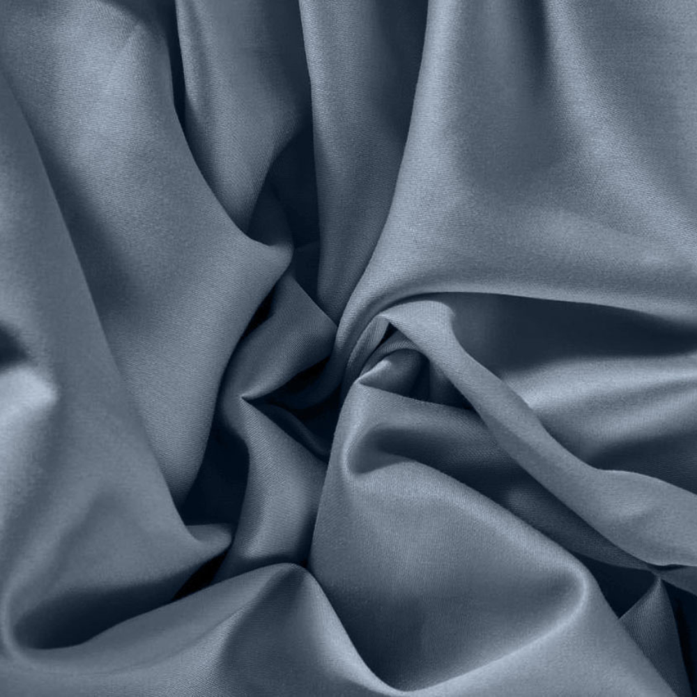 Funda nórdica con fundas de almohada en satén de algodón 100% azul horizontal