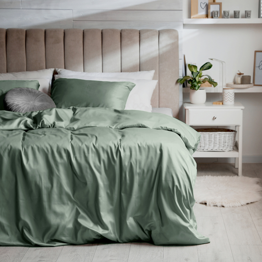 Duvet cover in 100% mineral cotton satin with pillowcases