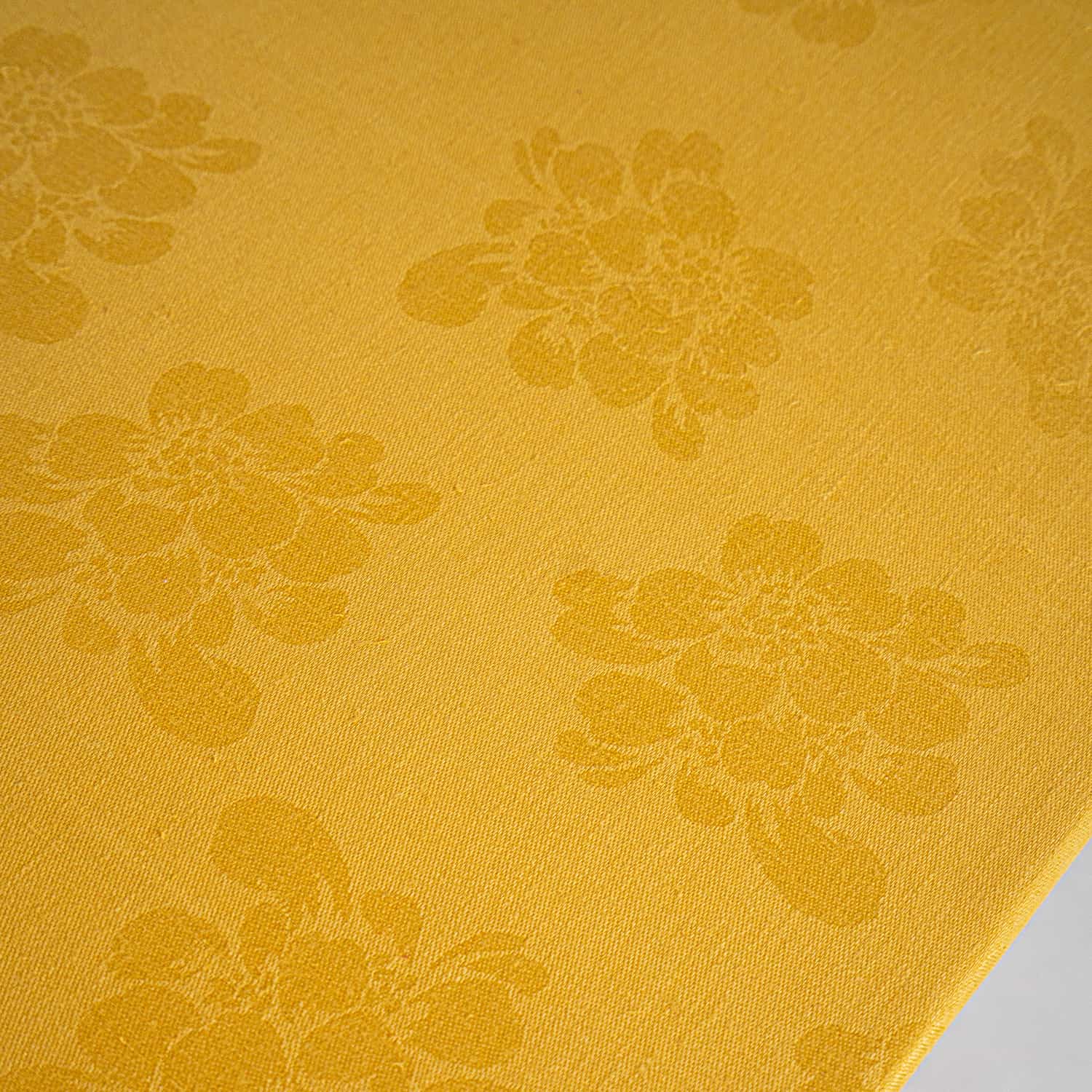 Tovaglia Ricamata Fiandra Gigliuccio Lino Giallo