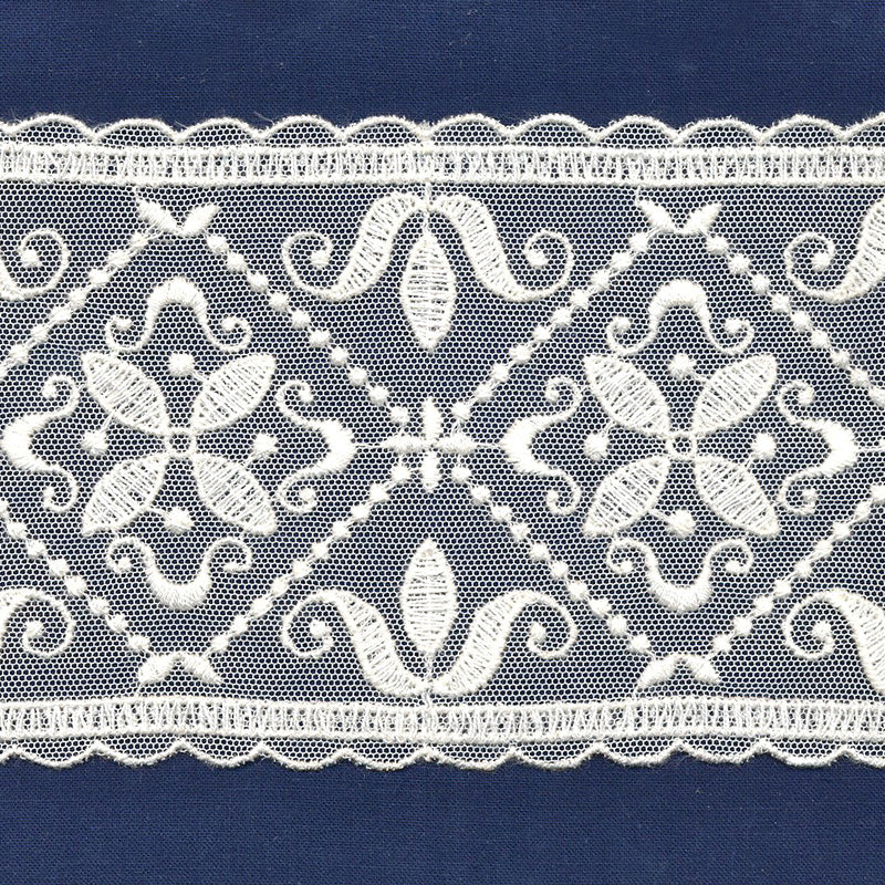 10 cm rhombus embroidered tulle border