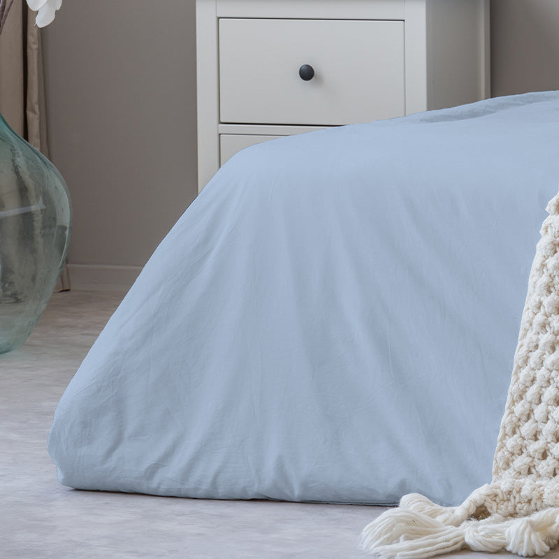 Duvet cover with pillowcases in 100% Light Blue Cotton