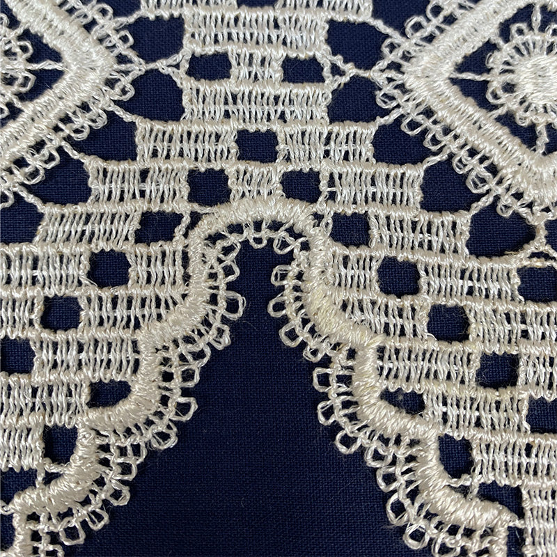 Macrame lace 1557 of 20 cm