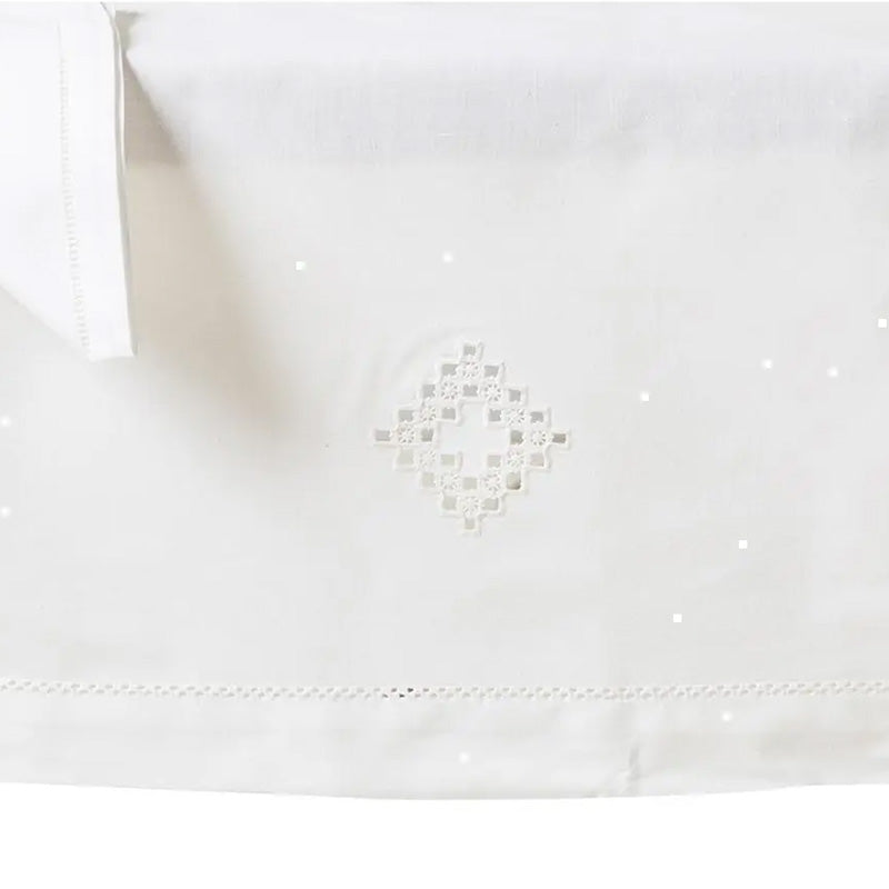 Tablecloth + 12 hand embroidered napkins in pure Cotton Made in Italy Regina 175x260 cm