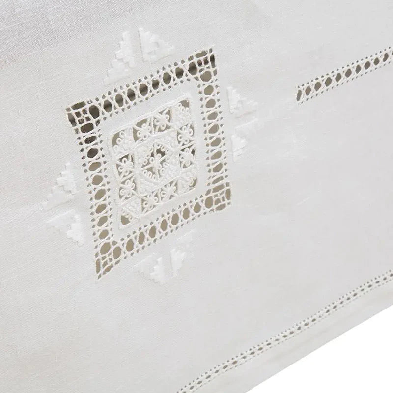 Tablecloth + 6 hand-embroidered napkins in Made in Italy Linen, Donatello variant