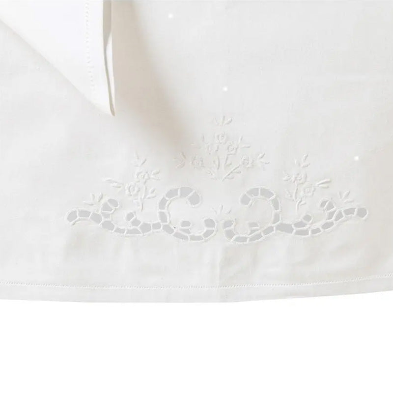 Tablecloth + 12 hand-embroidered napkins in pure cotton Made in Italy variant Beatrice