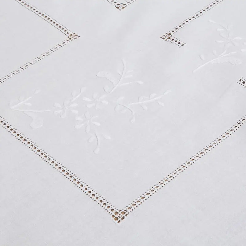 Mantel + 12 servilletas bordadas a mano en puro algodón Made in Italy, variante Francesca