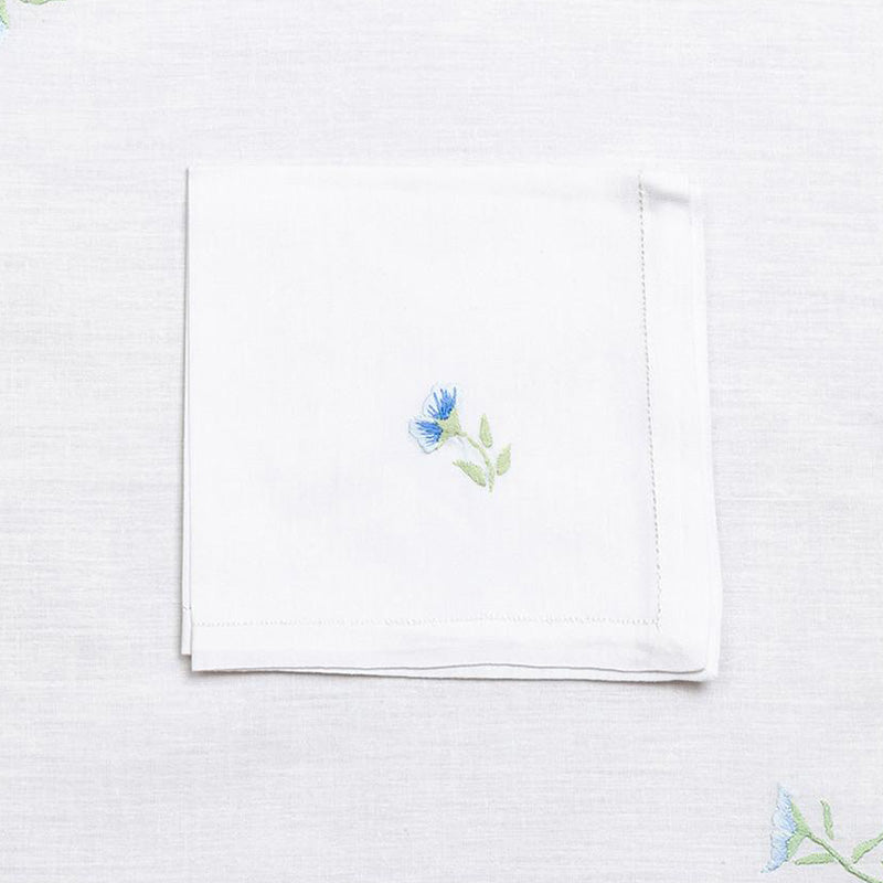 Tea tablecloth + 4 embroidered napkins 100% Cotton variant Giulia
