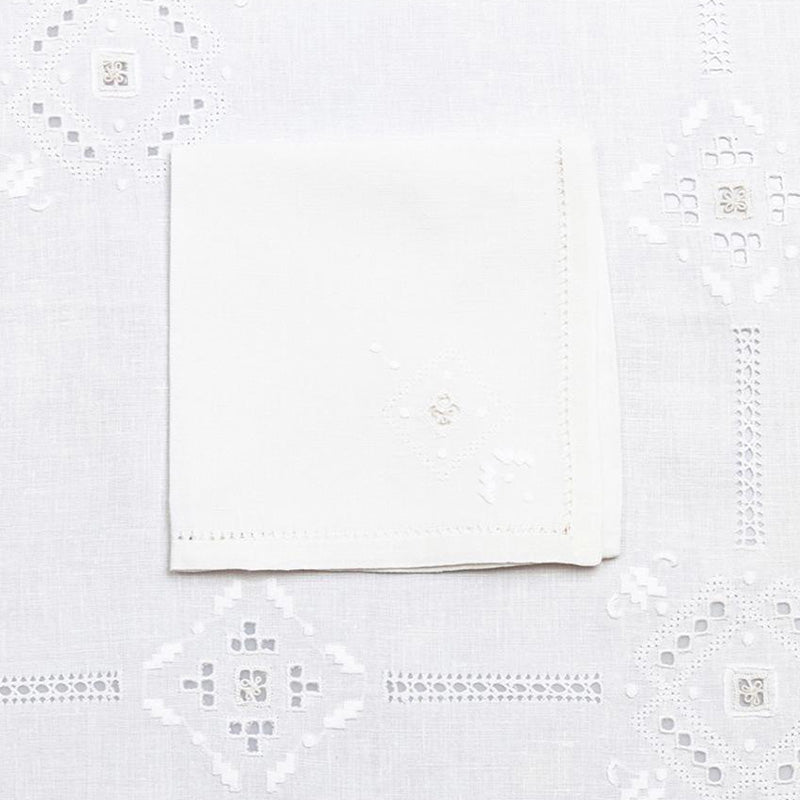 Tea tablecloth + 4 embroidered linen/cotton napkins Tuscan variant