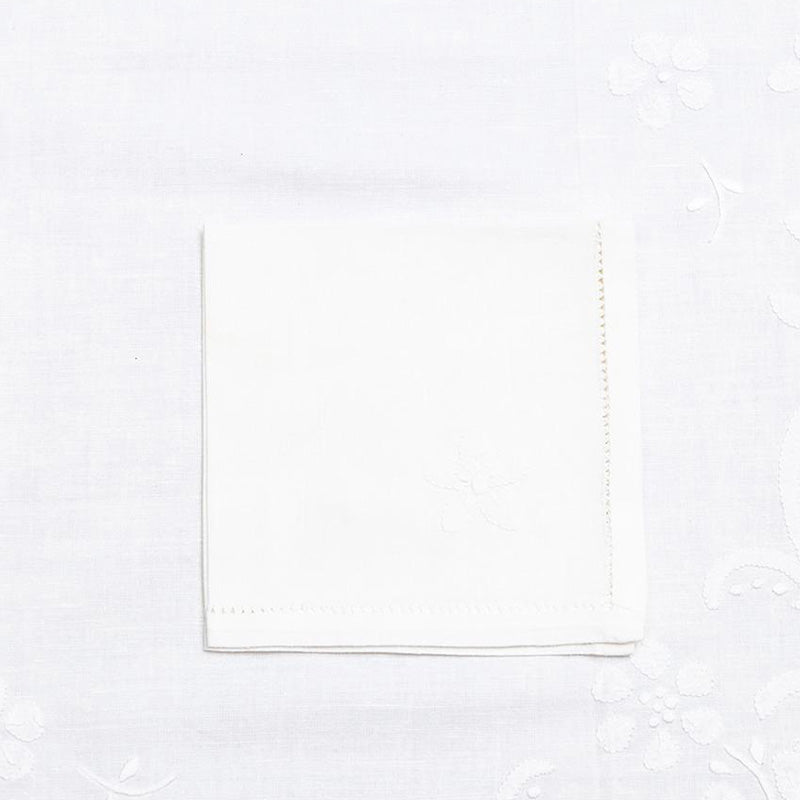 Tea tablecloth + 4 embroidered napkins 100% Linen variant Clara