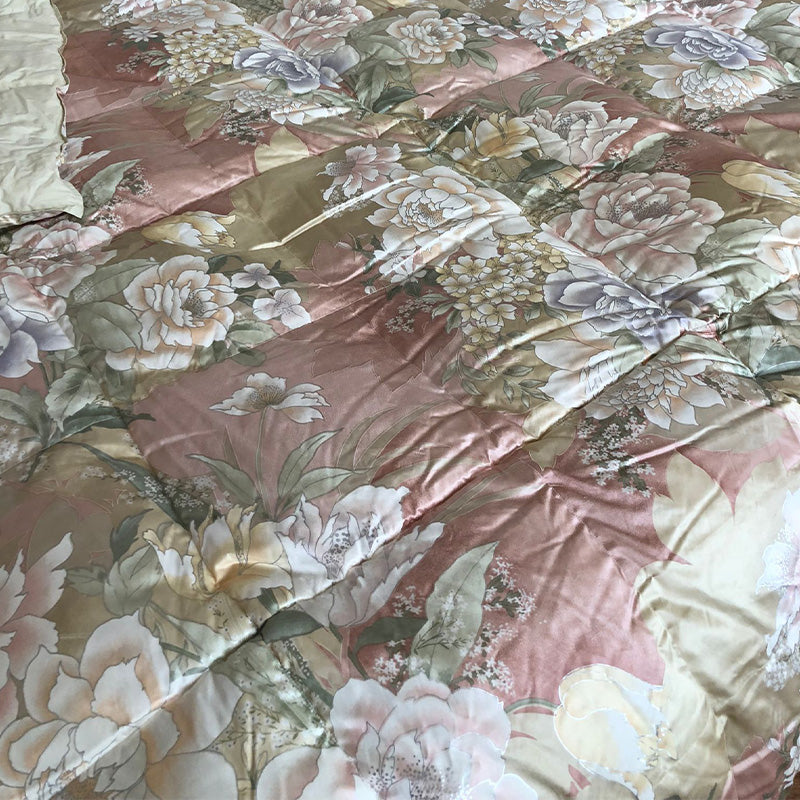 Ninfea Quilt in Virgin Goose Feather and Silk Made in Italy